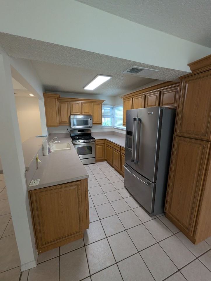 108 N Lake Cir - Photo 7 of 23