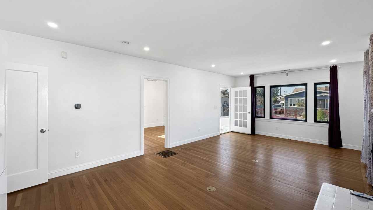 22nd760 - Photo 5 of 23