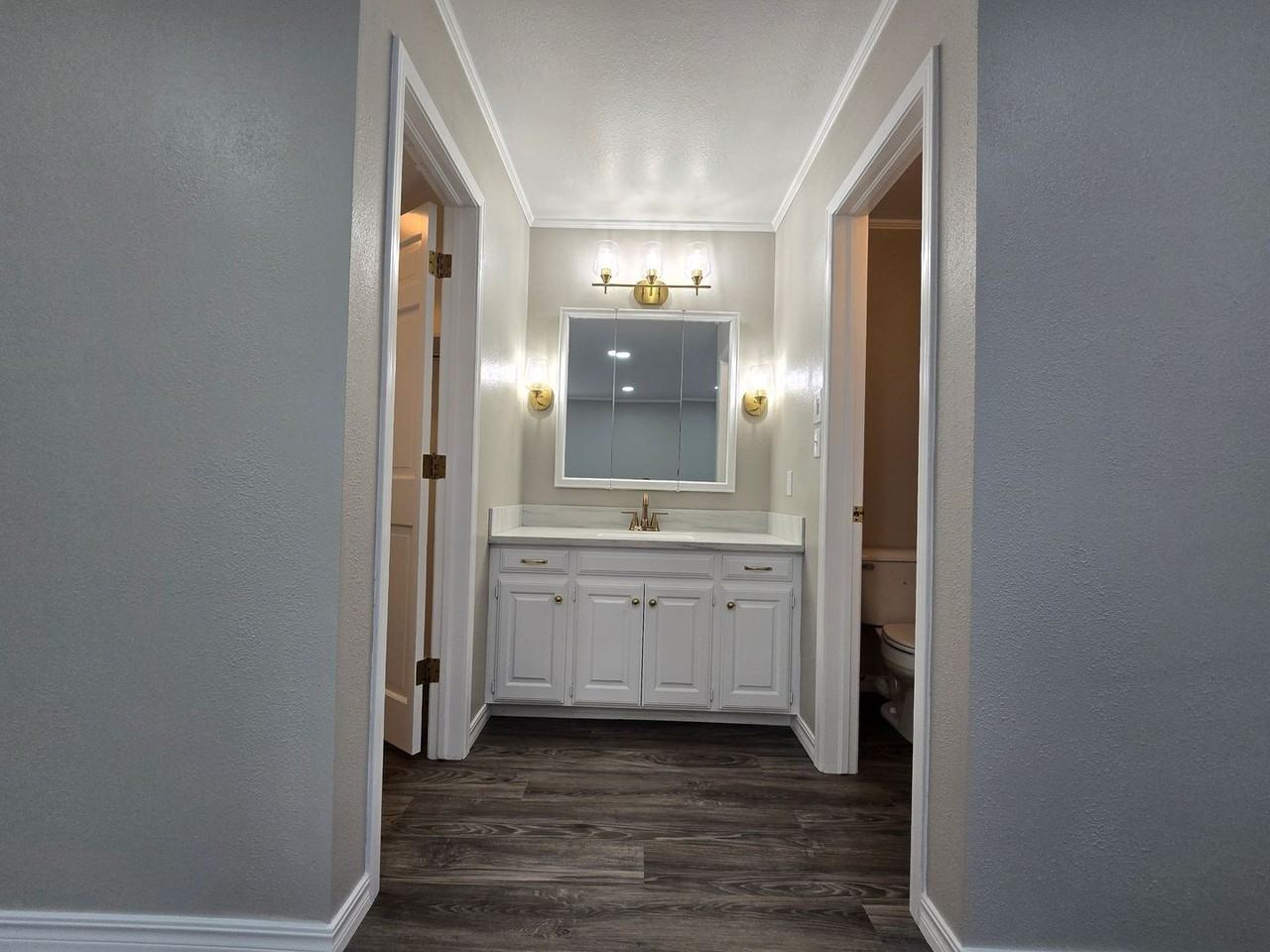 1 N Rice Ave - Photo 5 of 50