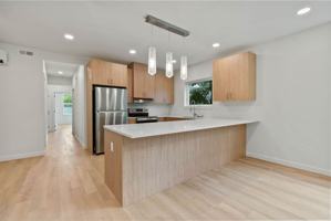 featured image of 1517 S Grand Blvd