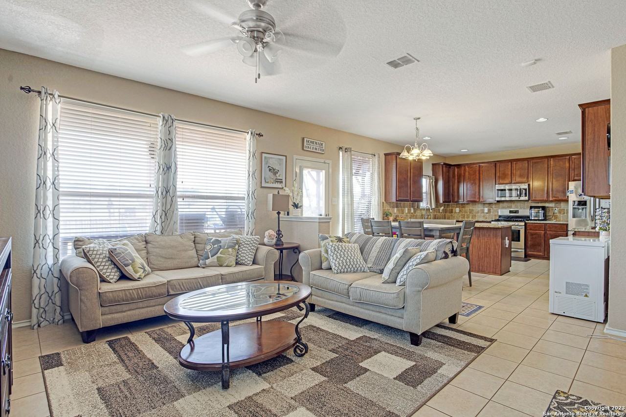 6606 Bowie Cir - Photo 7 of 29