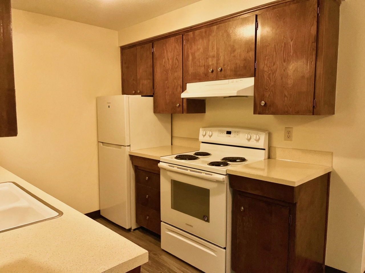 Bush Park Apartments - Photo 3 of 23