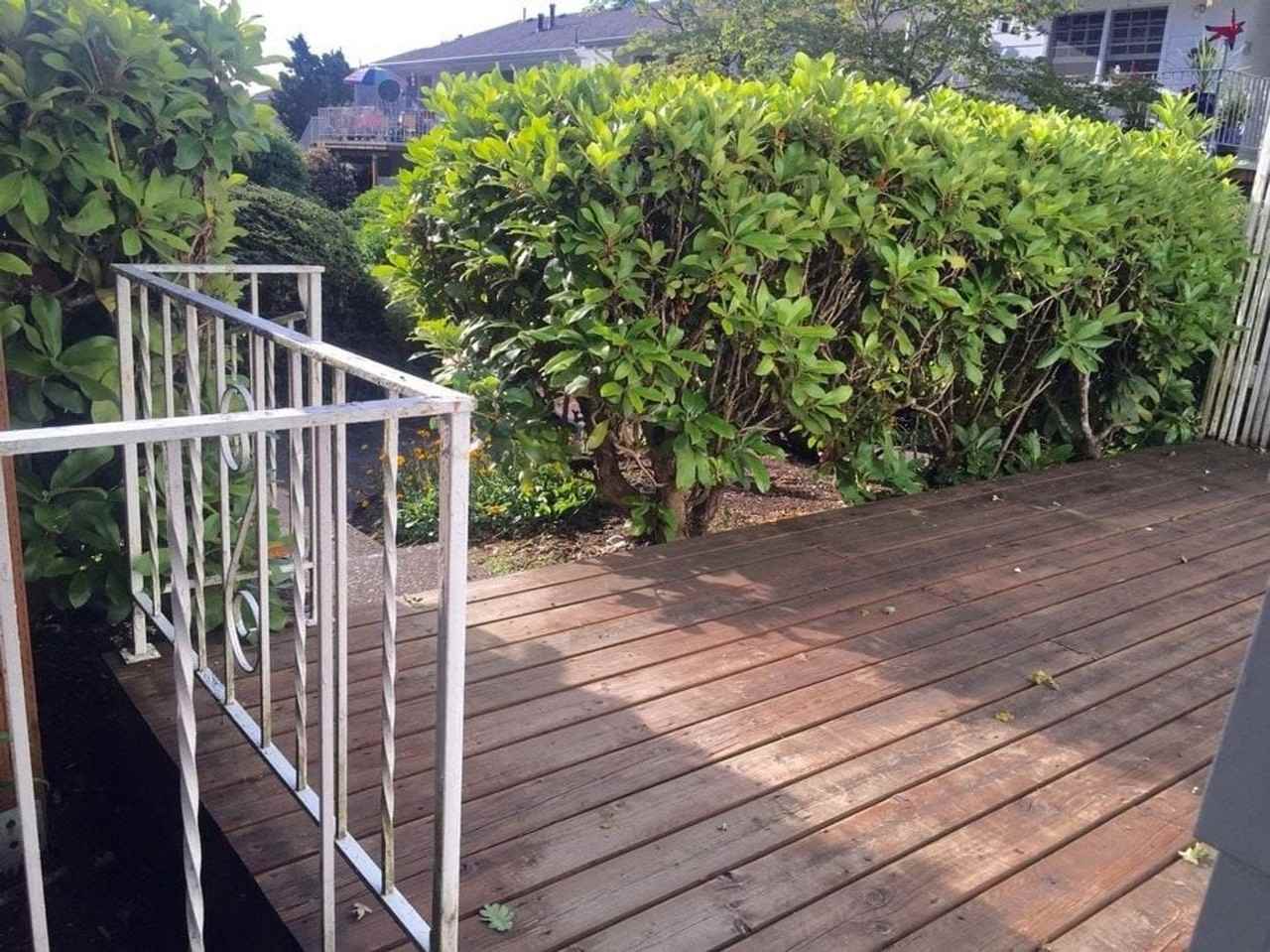 Jamestown Apartments - Photo 4 of 8