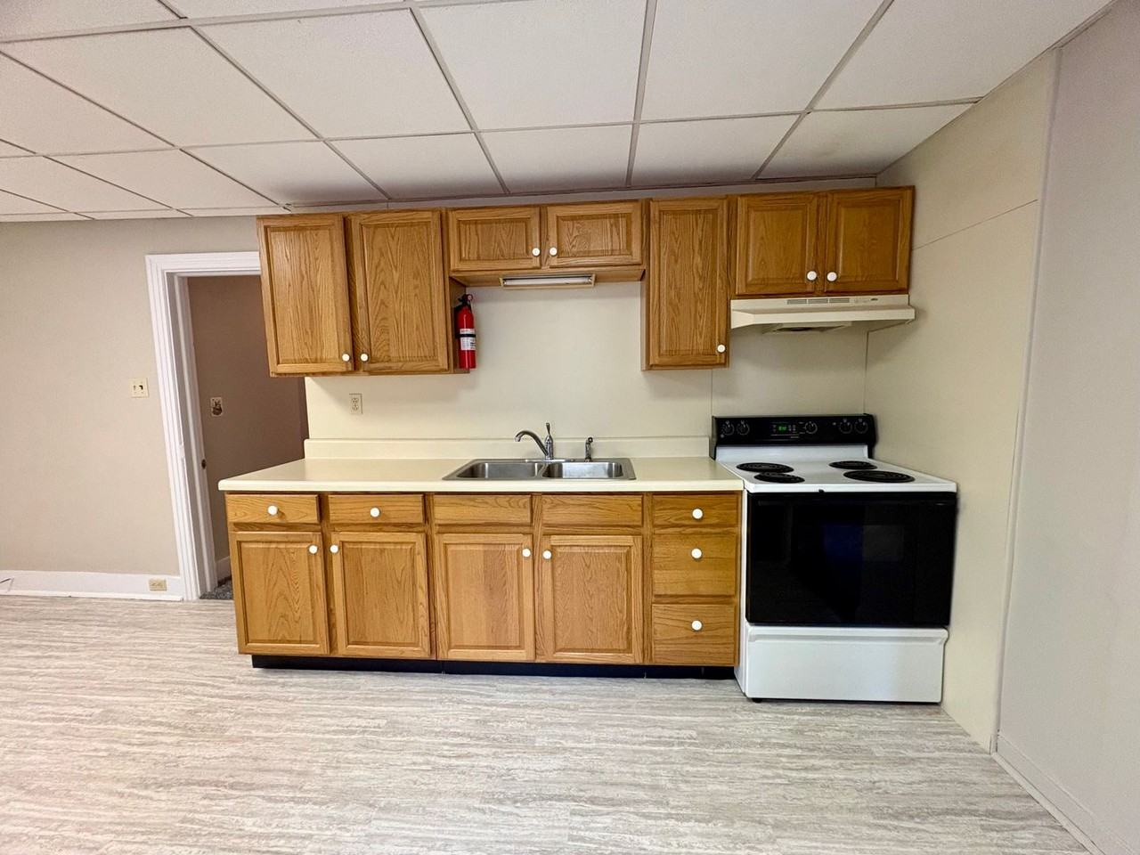 220A Hill St - Photo 6 of 22