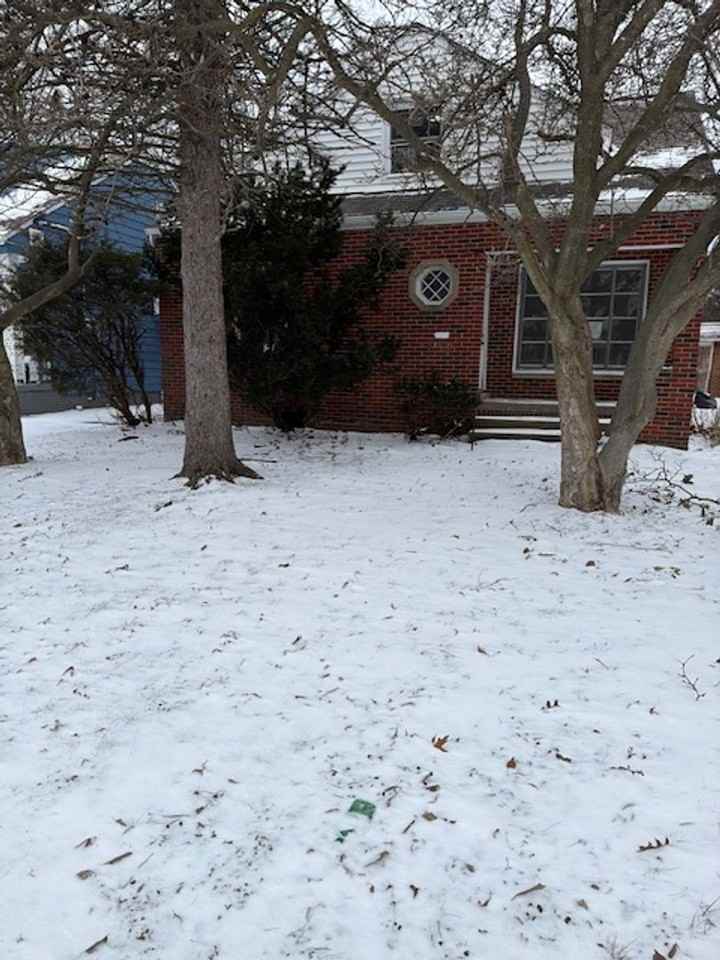 20215 Sunset Dr - Photo 5 of 35