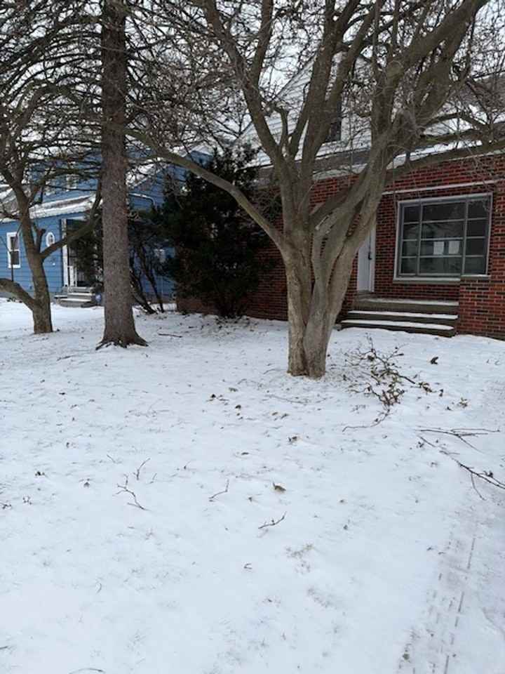 20215 Sunset Dr - Photo 6 of 35