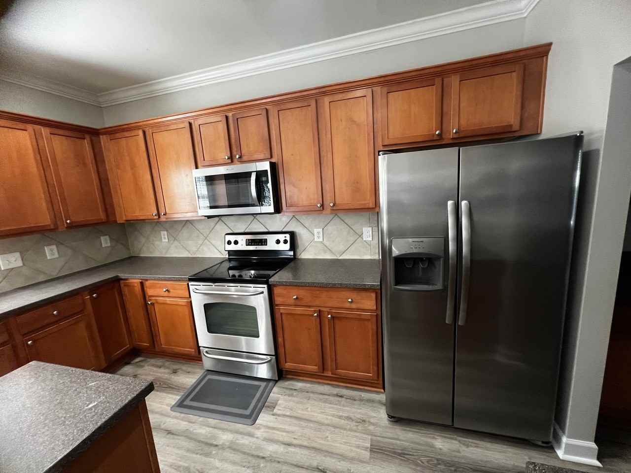 1227 Brighton Ave - Photo 4 of 25