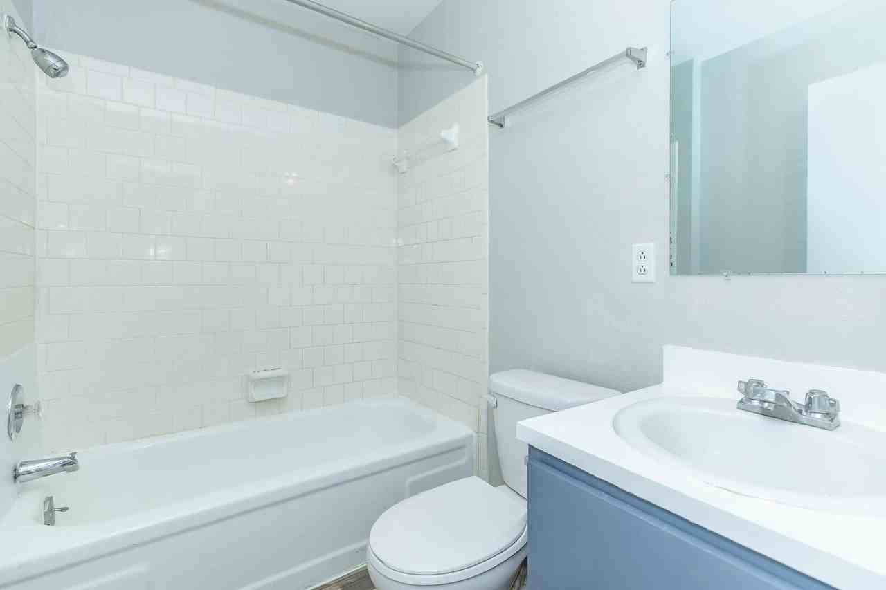 Redland Ridge Apartments - Photo 7 of 9