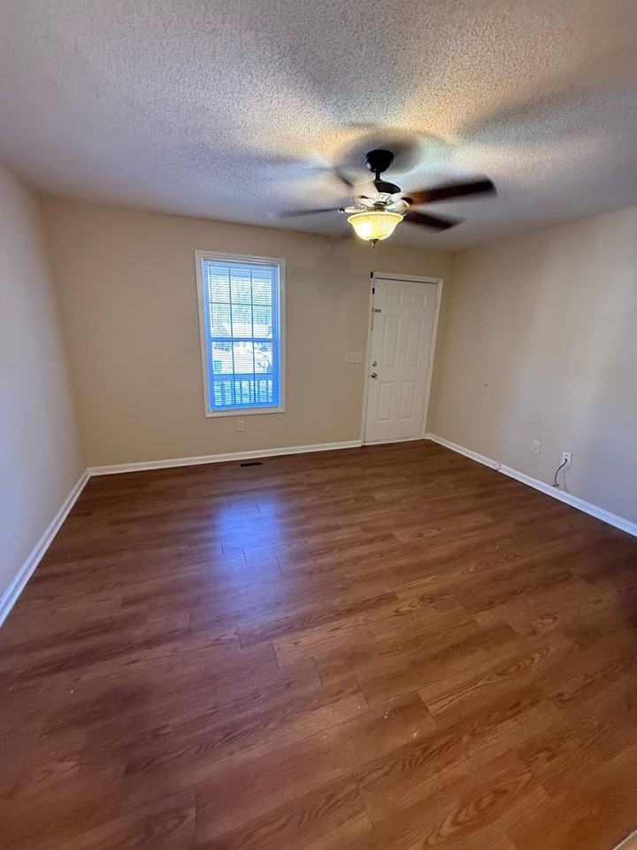 1831 Saddlewood Ct #A - Photo 3 of 7