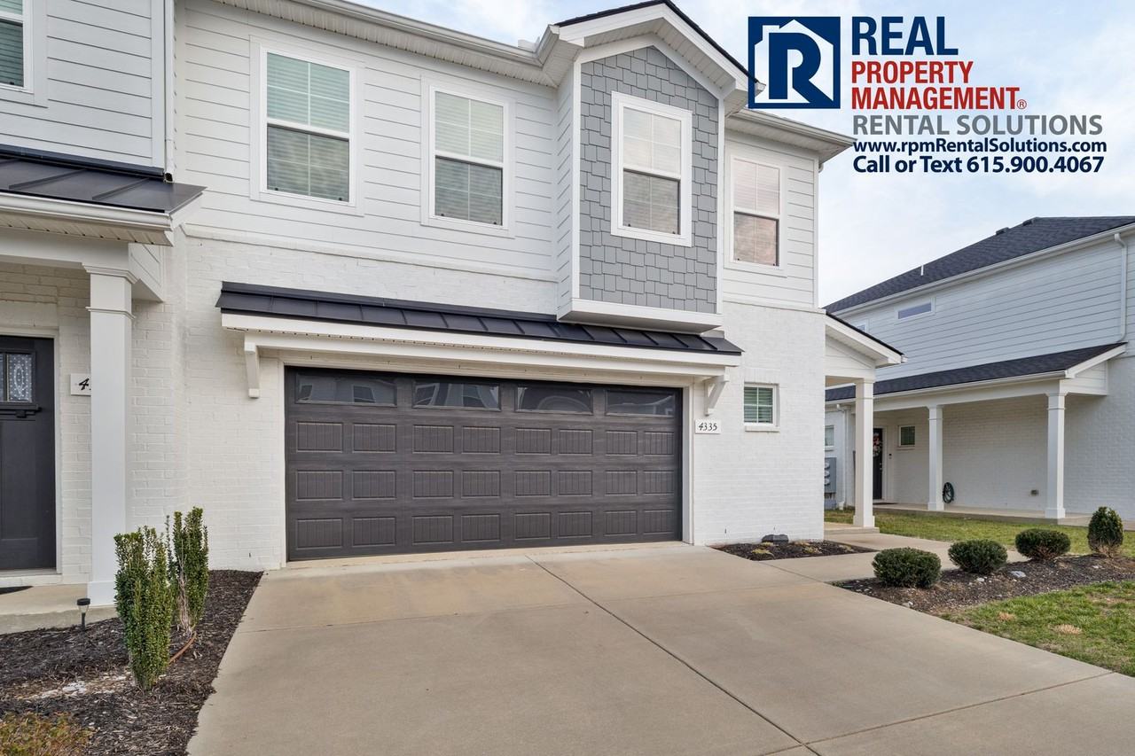 4335 Doral Dr - Photo 2 of 24