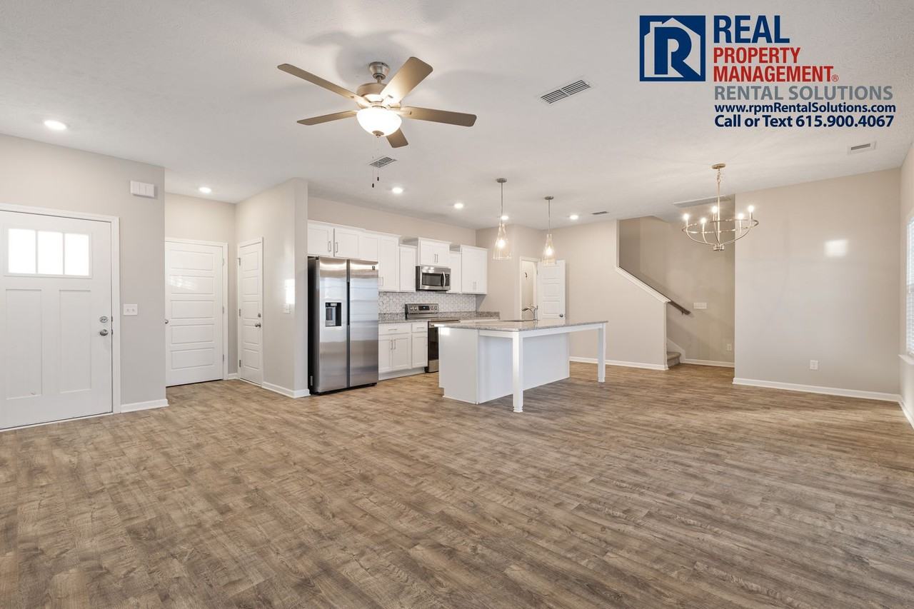 4335 Doral Dr - Photo 6 of 24