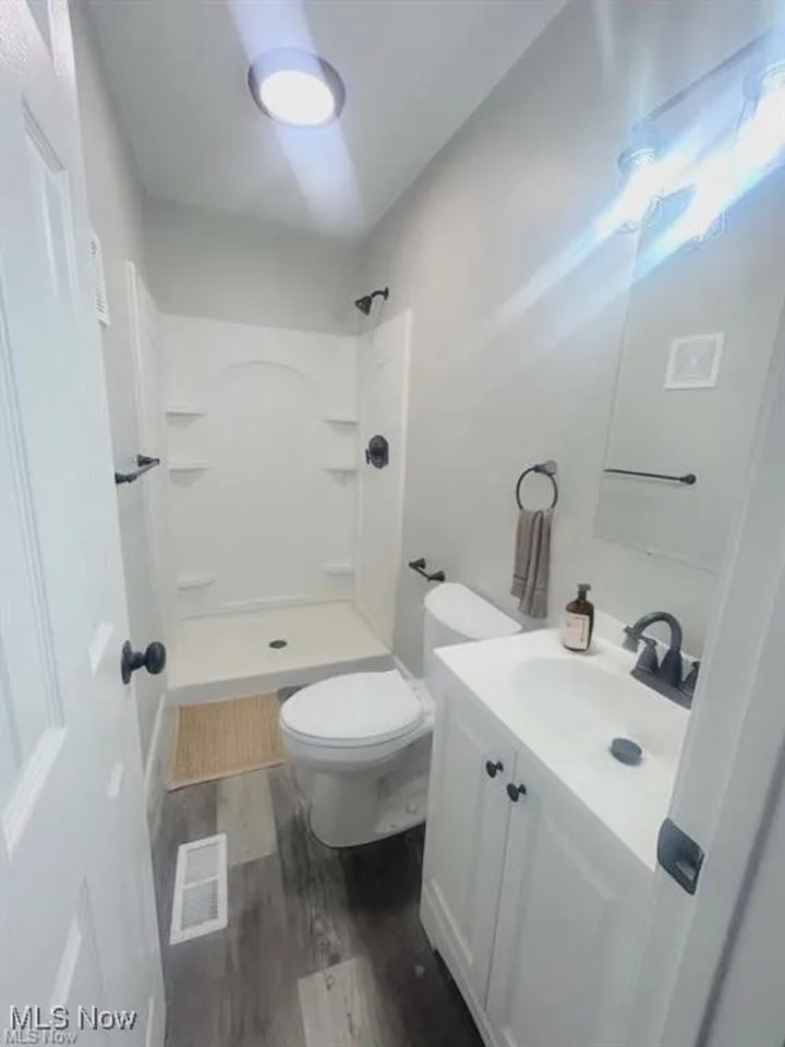 3007 Barber Ave - Photo 6 of 14