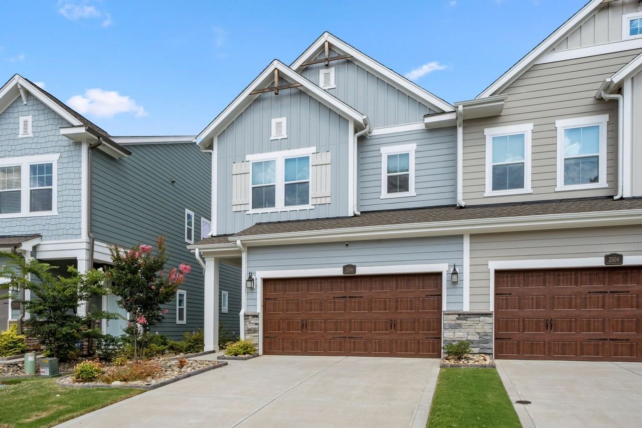 2506 Lola Ave - Photo 2 of 39