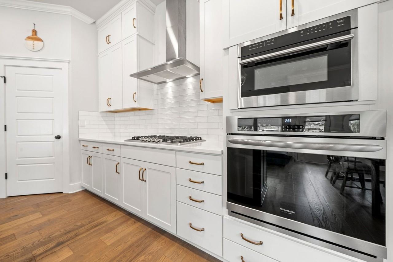 2506 Lola Ave - Photo 6 of 39