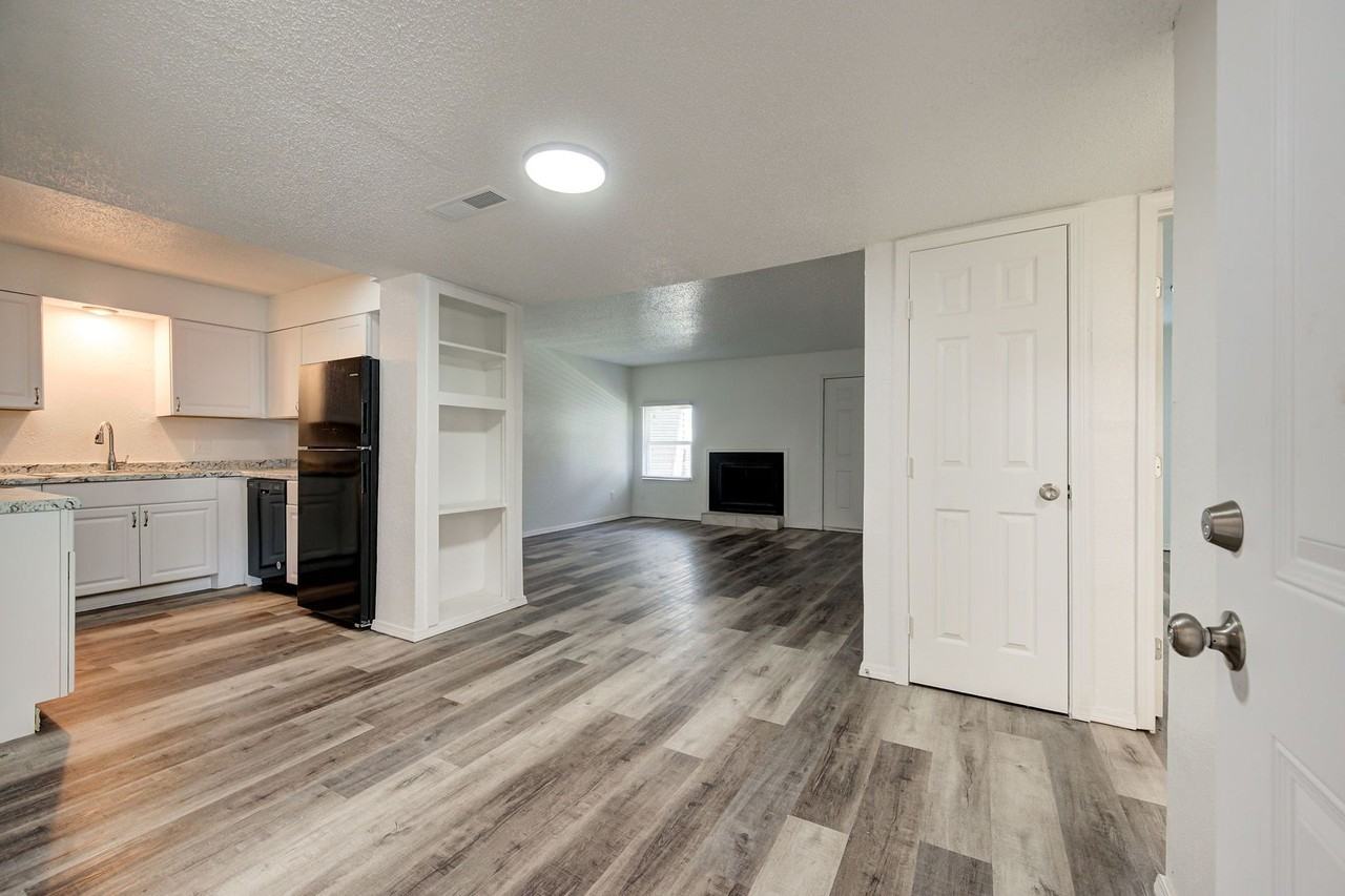 Shelton Village - Photo 6 of 21