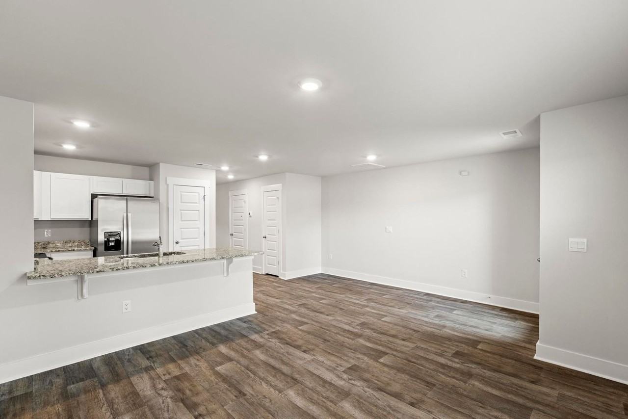 117 S Grassland Rd - Photo 6 of 21