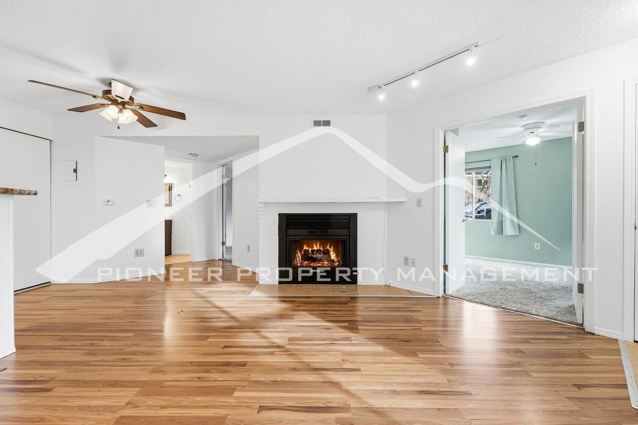 12478 W Nevada Pl #102 - Photo 4 of 16