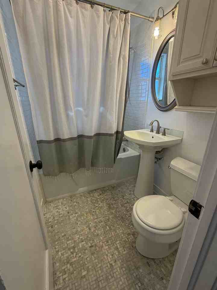 316 Benton Rd - Photo 4 of 20