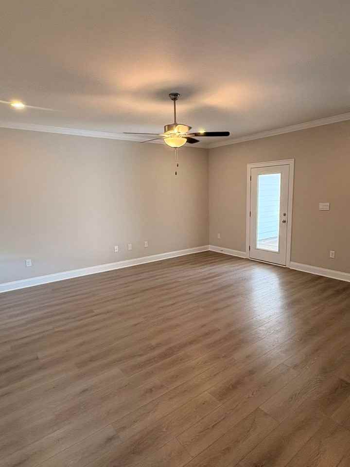 108 Alva Ct - Photo 5 of 17