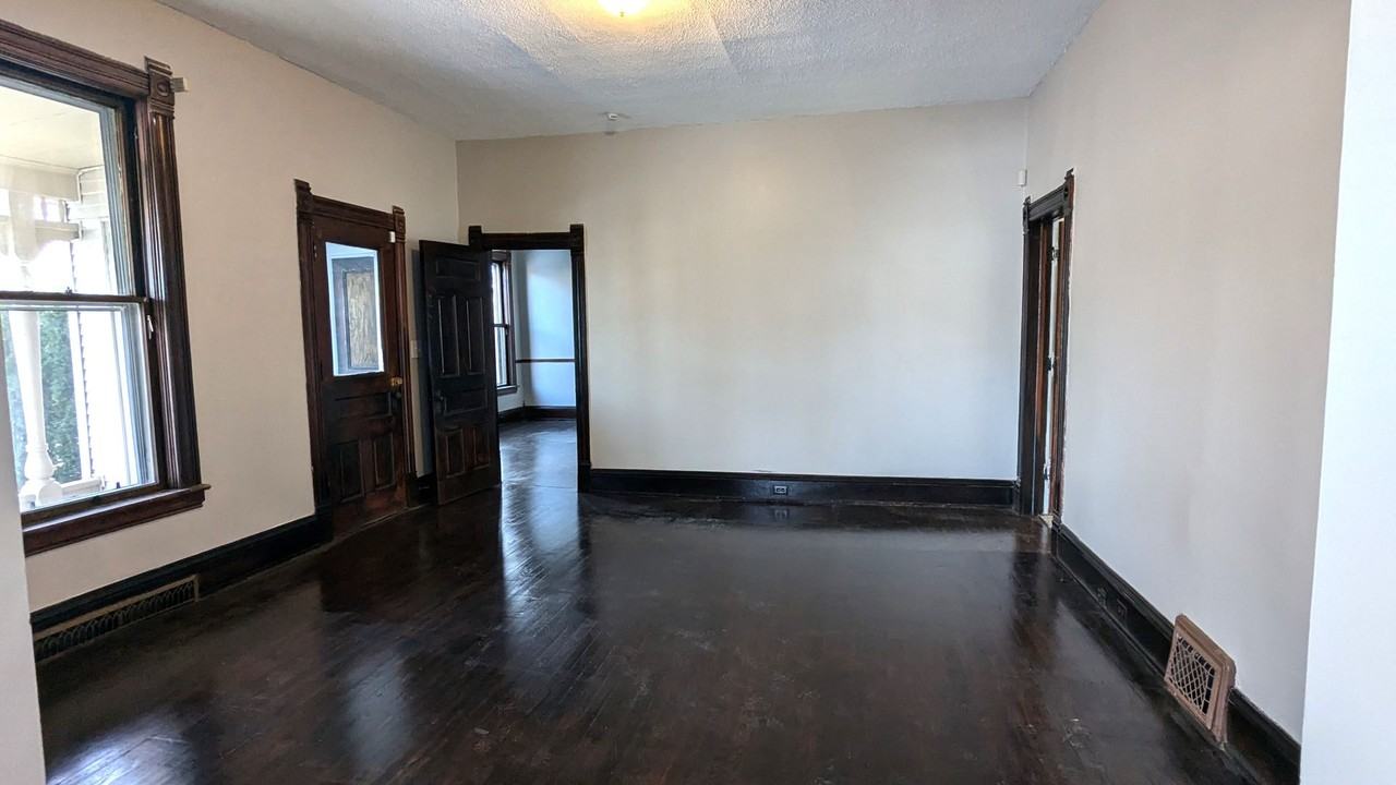 1450 Clinton Street - Photo 3 of 22