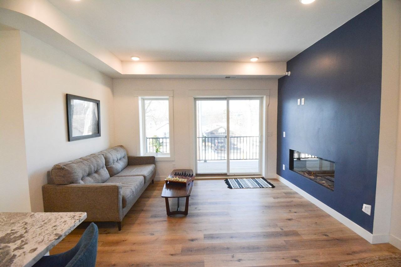 127 12th St Nw - Photo 4 of 11