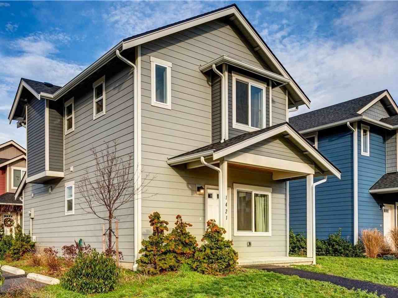 1421 Texas St - Photo 2 of 10