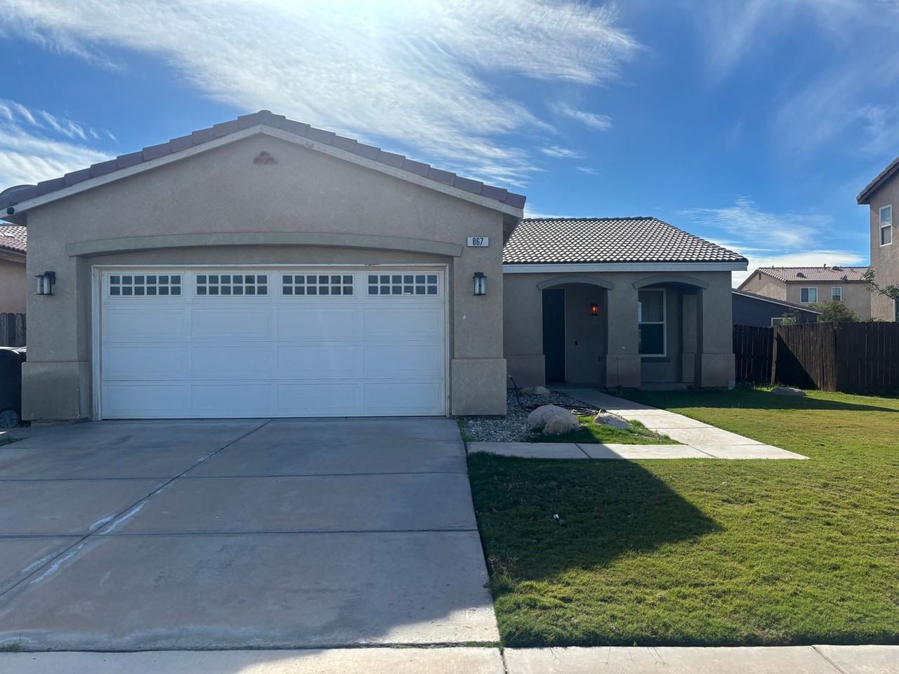 867 Fieldview Ave - Photo 2 of 31