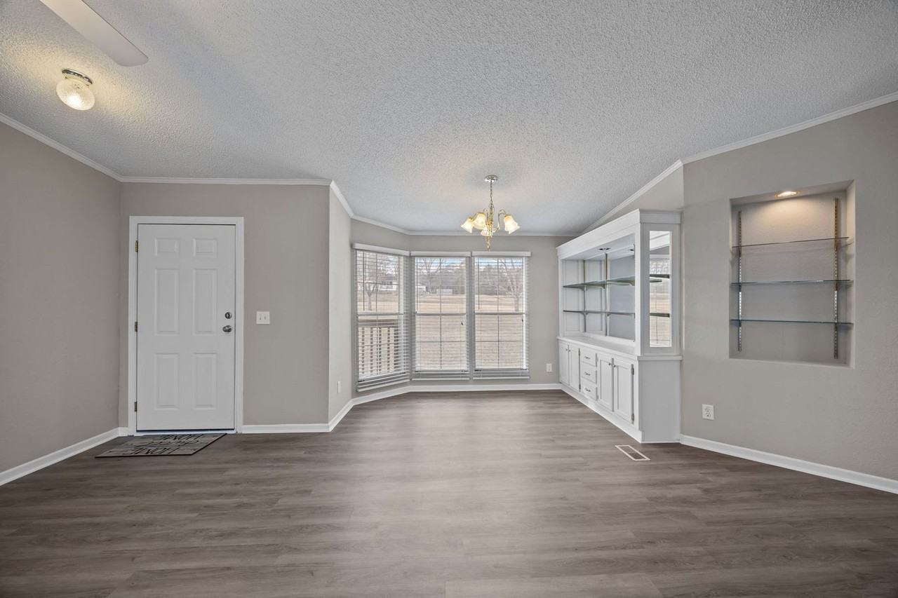 5440 Snow Camp Rd - Photo 4 of 32