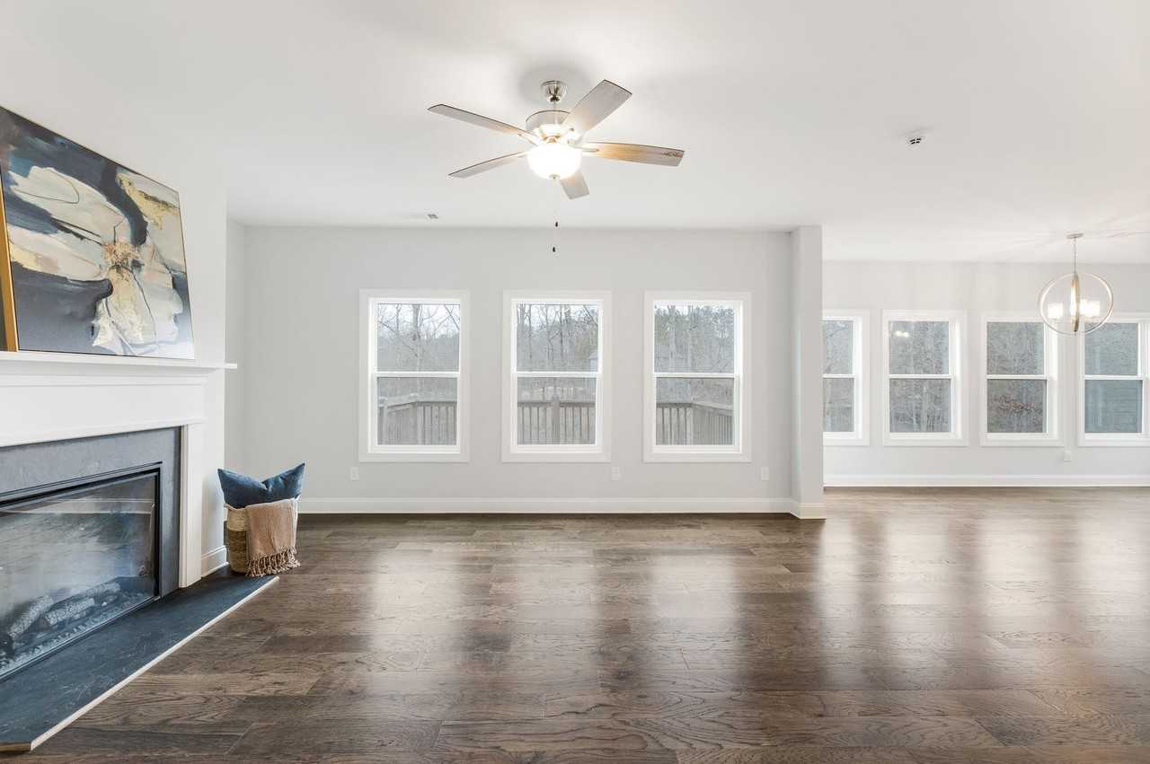 7563 Milford Pl - Photo 3 of 19