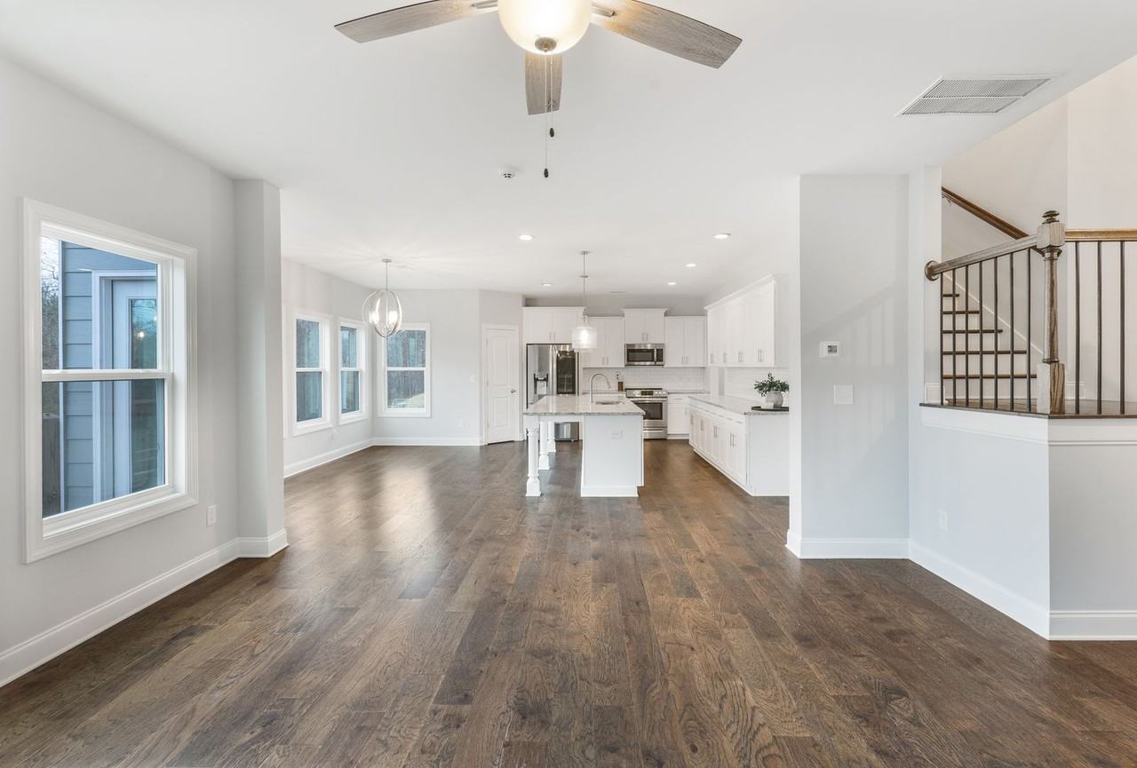 7563 Milford Pl - Photo 5 of 19