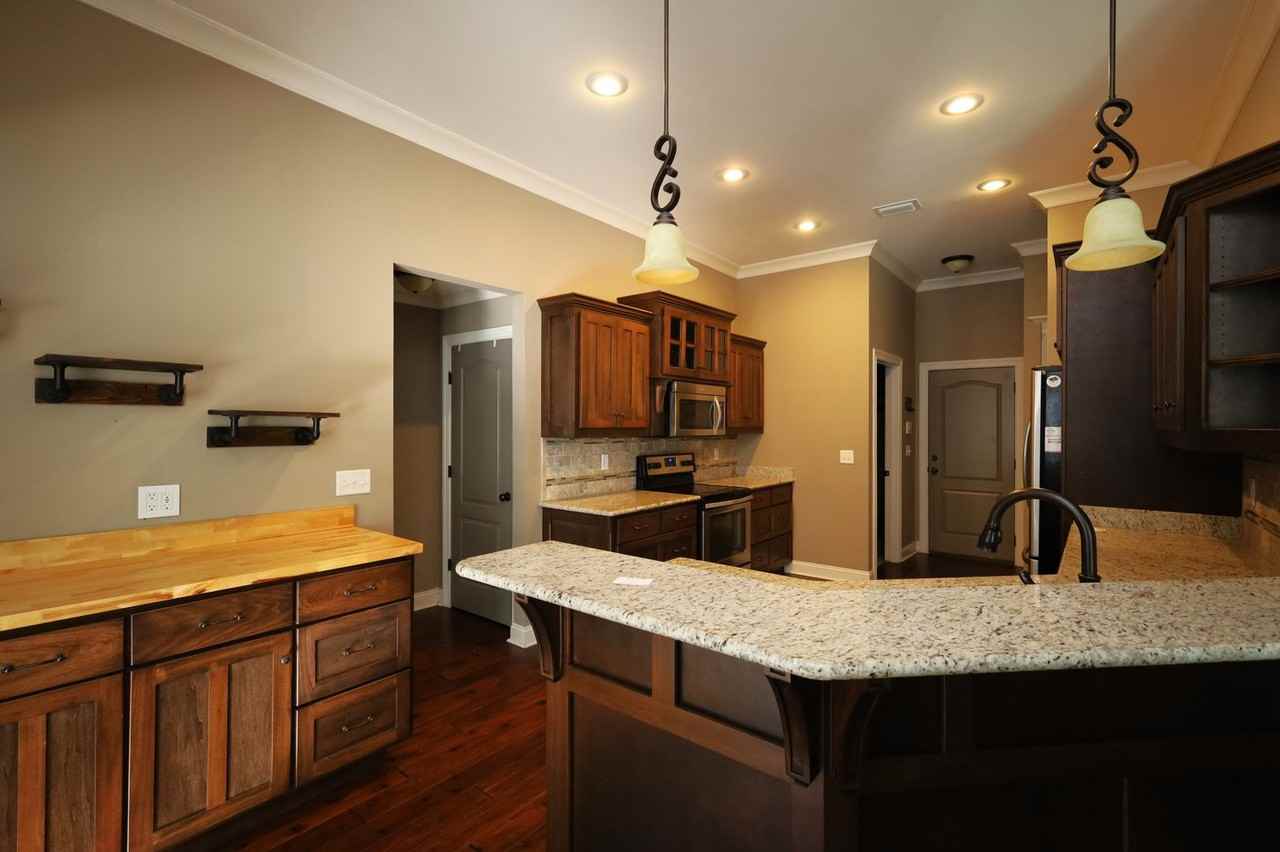 4015 Cane Mill Cir - Photo 5 of 22