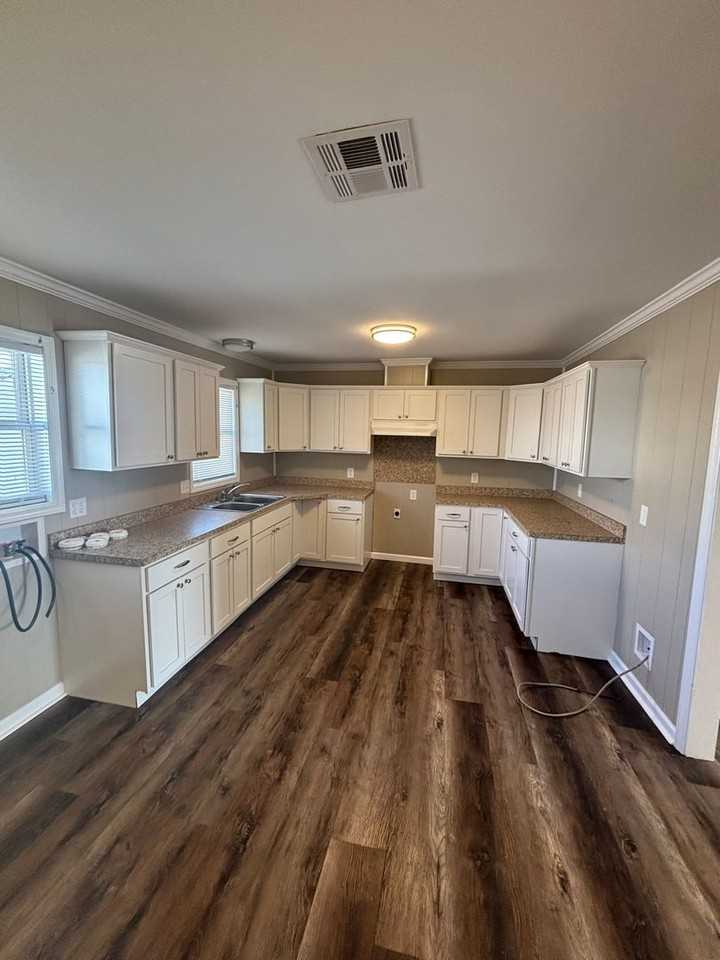 2625 Moeling St #A - Photo 3 of 11