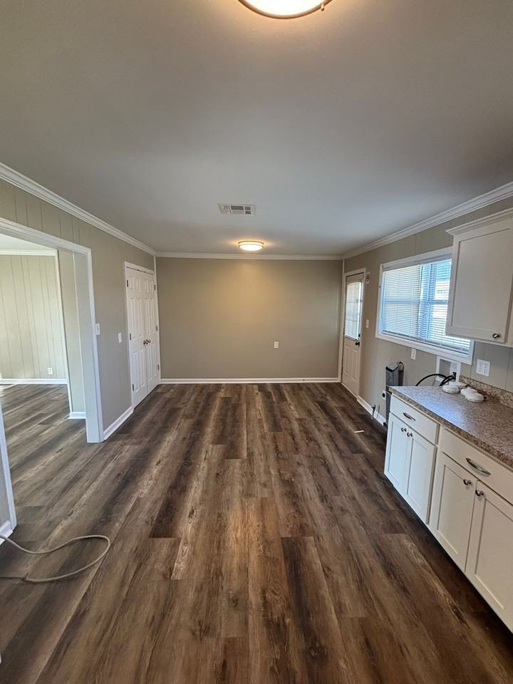 2625 Moeling St #A - Photo 4 of 11