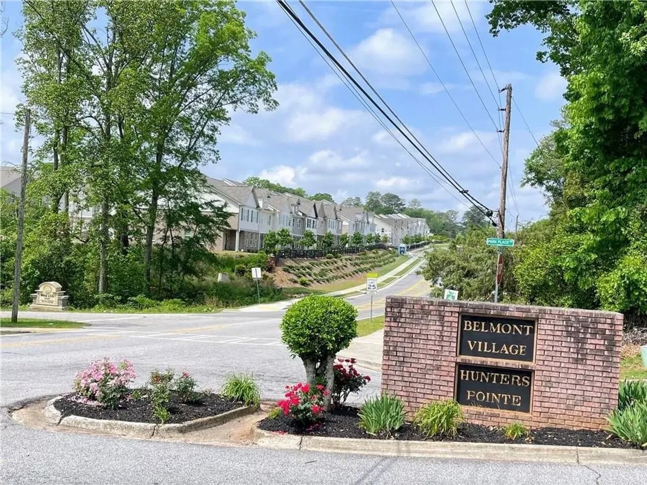 2086 Belmont Cir - Photo 7 of 23