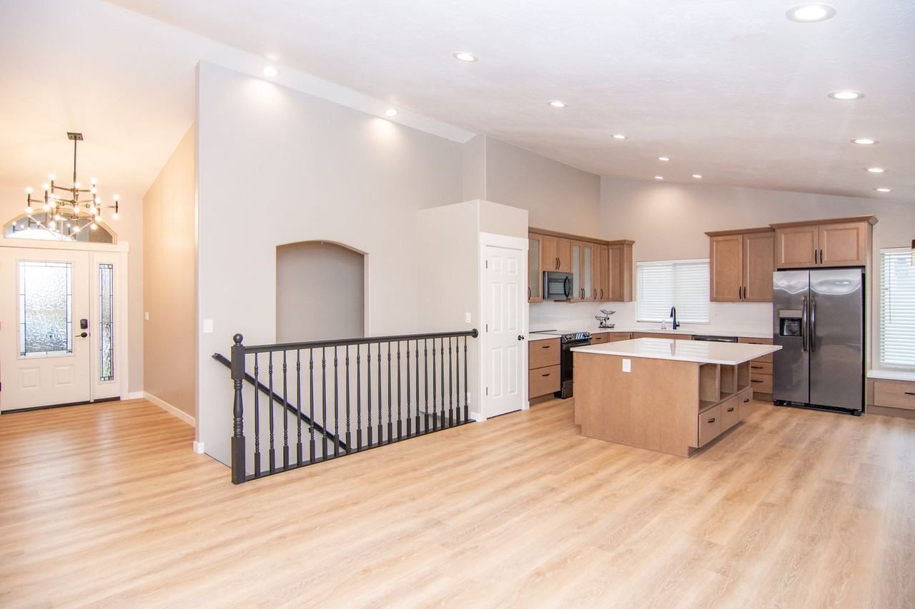 2443 S 200 W - Photo 3 of 48