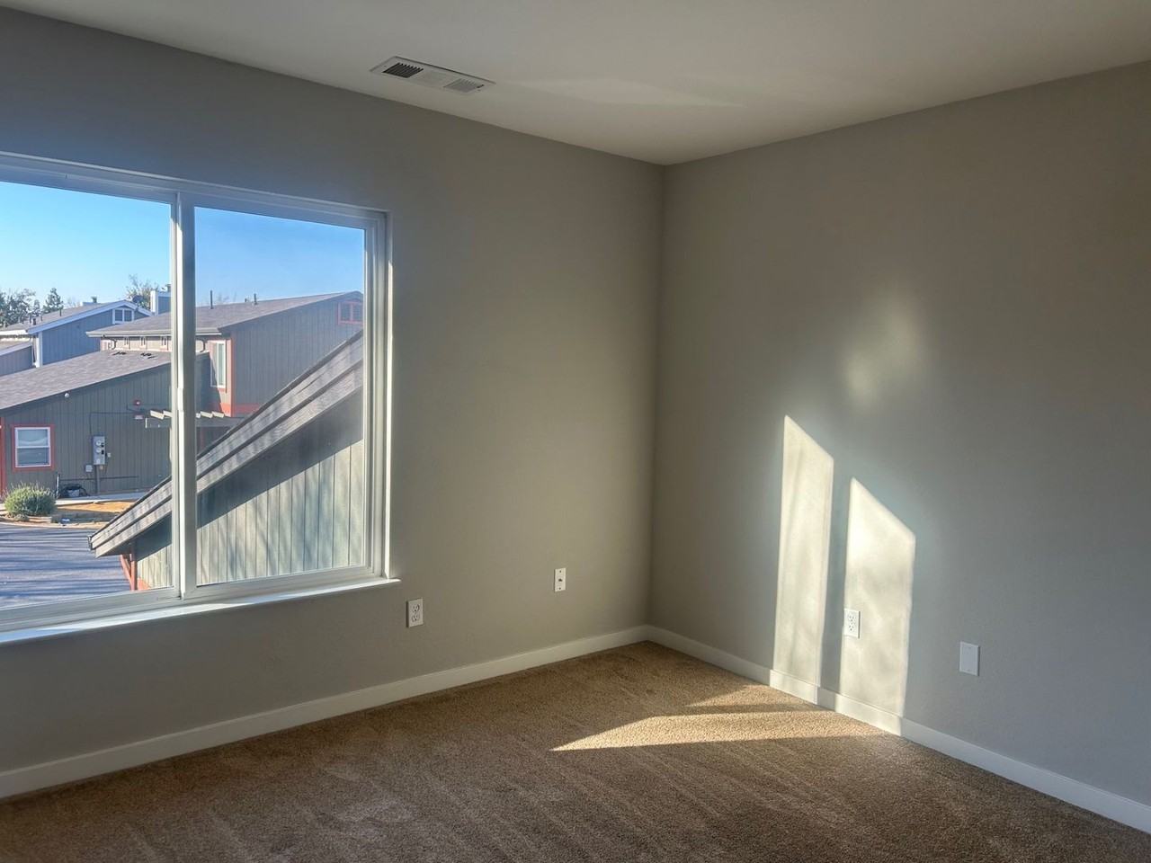 3225 Clayton Rd - Photo 4 of 12