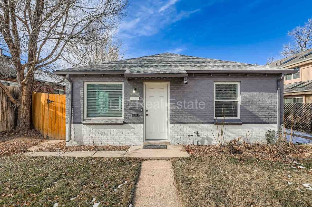 429 Harrison St - Photo 2 of 11