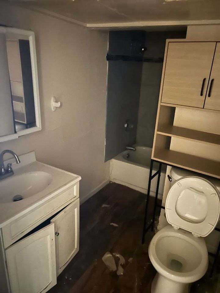 2478 S 5th Pl - Photo 3 of 5