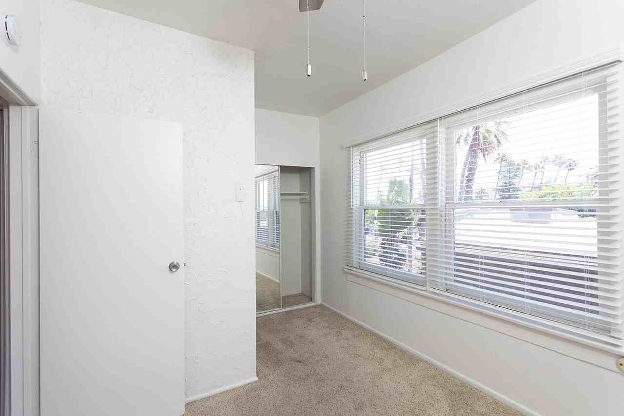 4925 Del Mar Ave - Photo 5 of 8