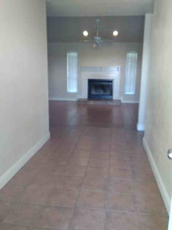 20176 Overland Rd - Photo 5 of 14