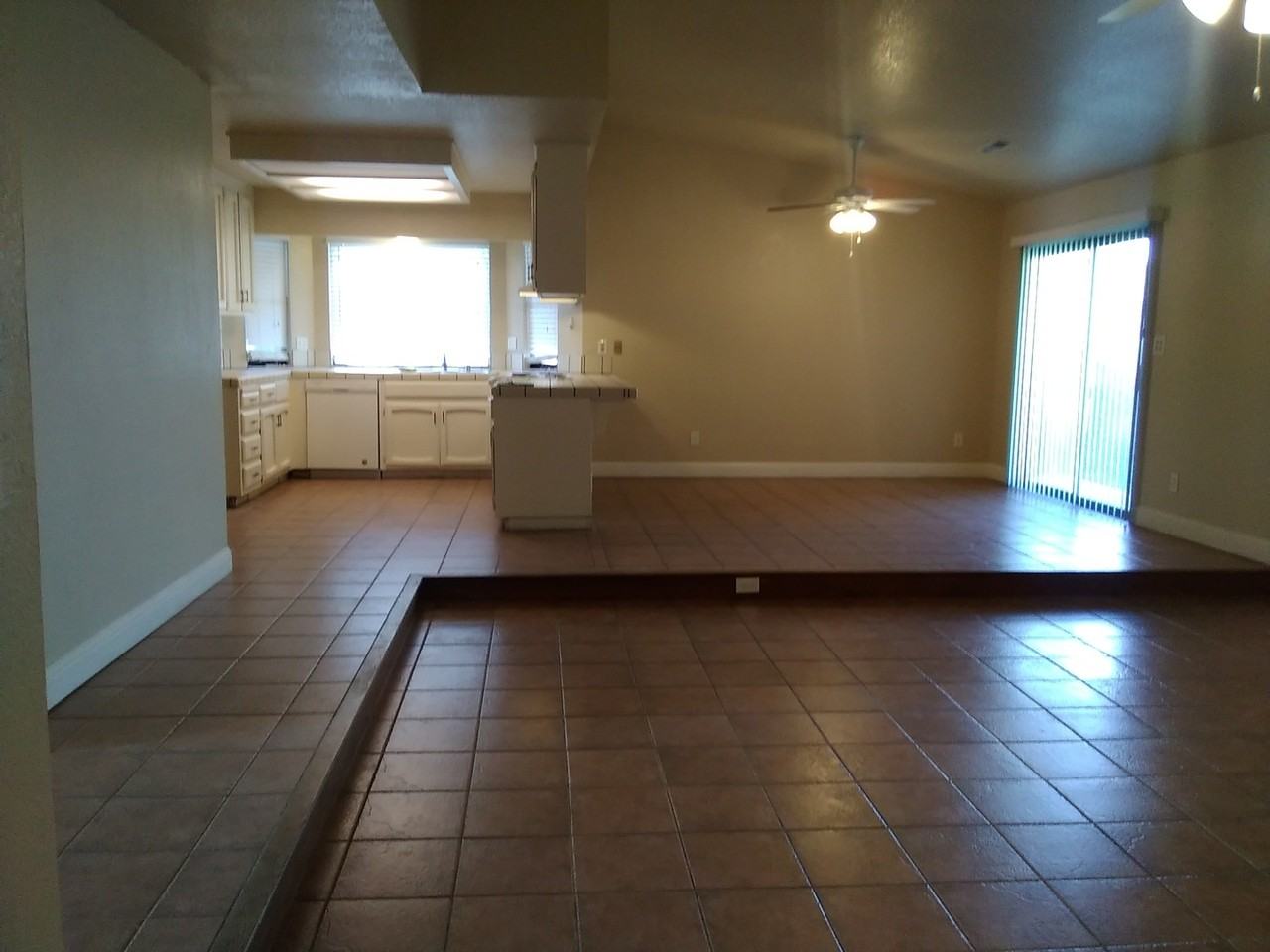 20176 Overland Rd - Photo 6 of 14