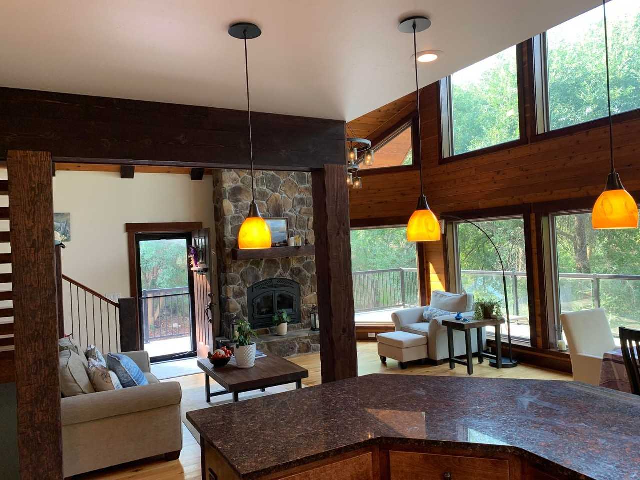 24245 Hewett Rd - Photo 6 of 50