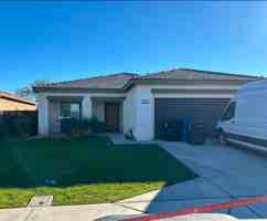 featured image of 697 Diamond St