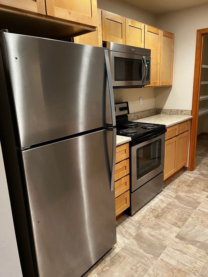 394 Ne Inspiration St - Photo 4 of 16