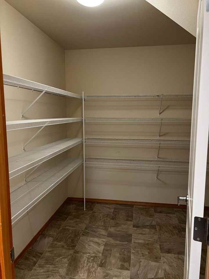 394 Ne Inspiration St - Photo 7 of 16