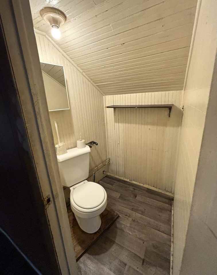 1109 Sycamore - Photo 3 of 11