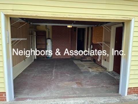 305 E Parrish Dr - Photo 5 of 10