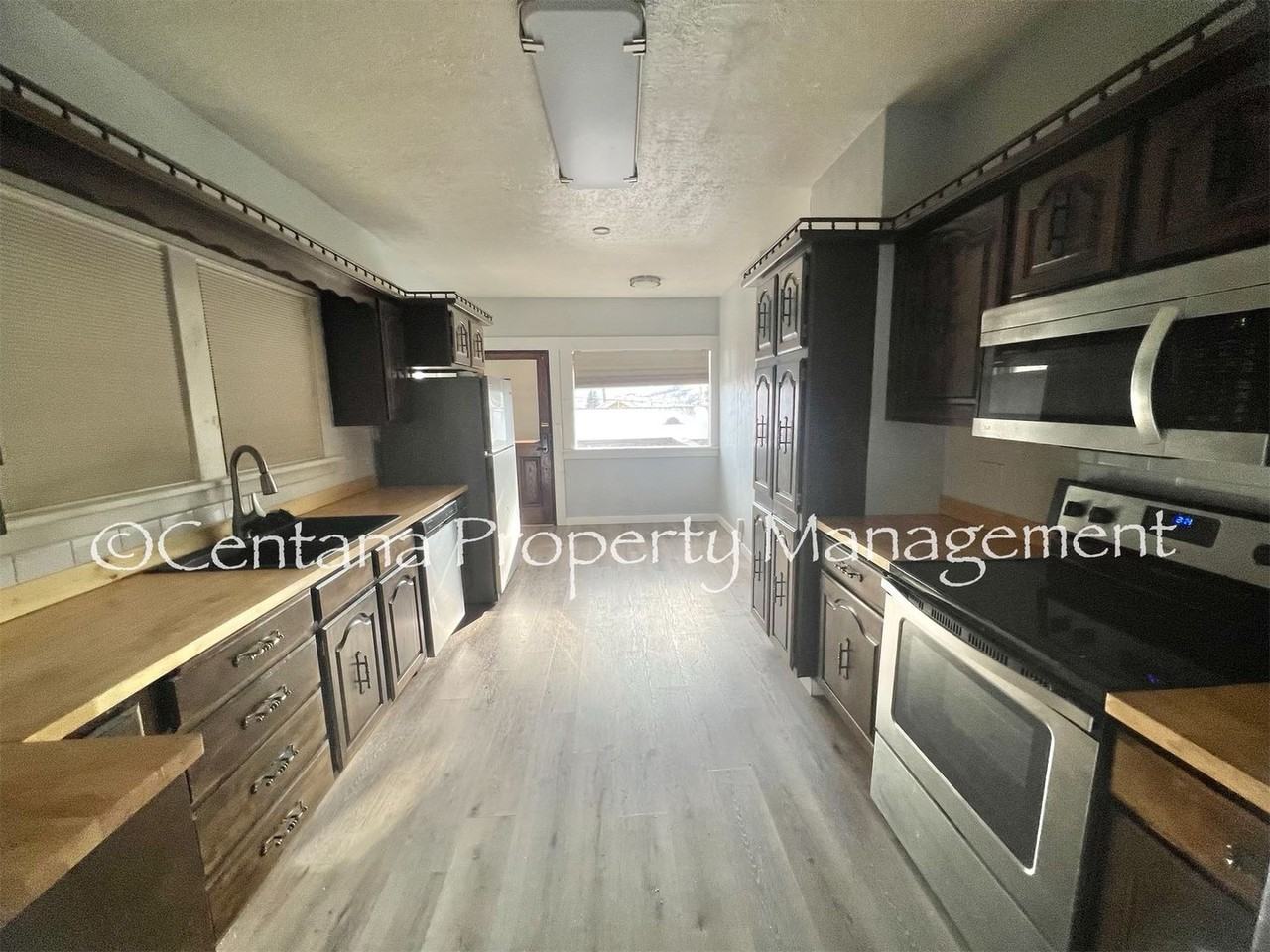 1320 W Gold St - Photo 5 of 43