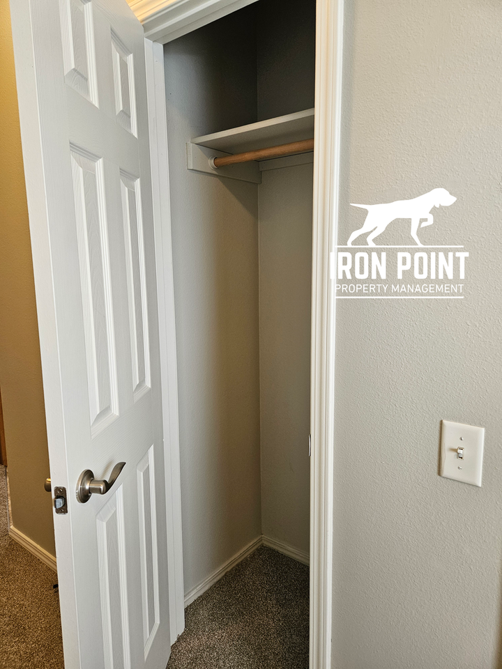 2008 E White Oak Ct - Photo 4 of 27