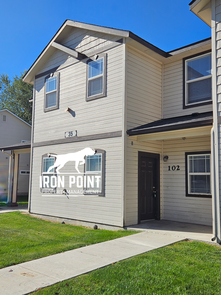 2008 E White Oak Ct - Photo 2 of 27